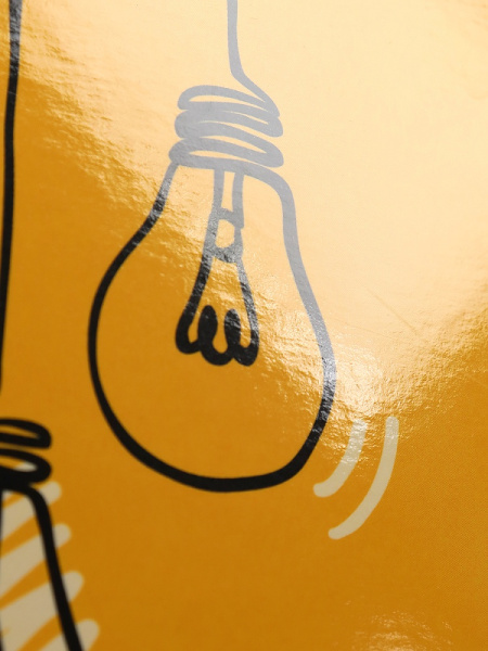 4_Папка на молнии А5 PROF-PRESS Три лампочки, непрозрачная картон+пластик