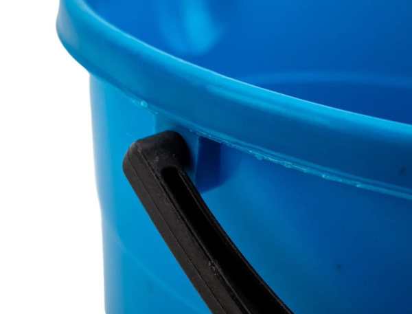3_Ведро пластиковое 7л МУЛЬТИПЛАСТ Классика, с носиком, голубой_синий